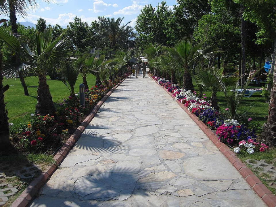 Weg vom Strand Le Jardin Resort