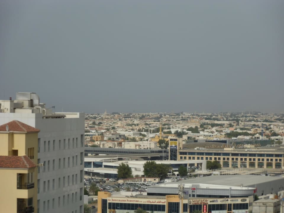 Ausblick vom Pool Citymax Hotel Al Barsha