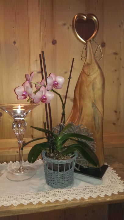 Im Toilettenbereich Hotel Chalet Mirabell