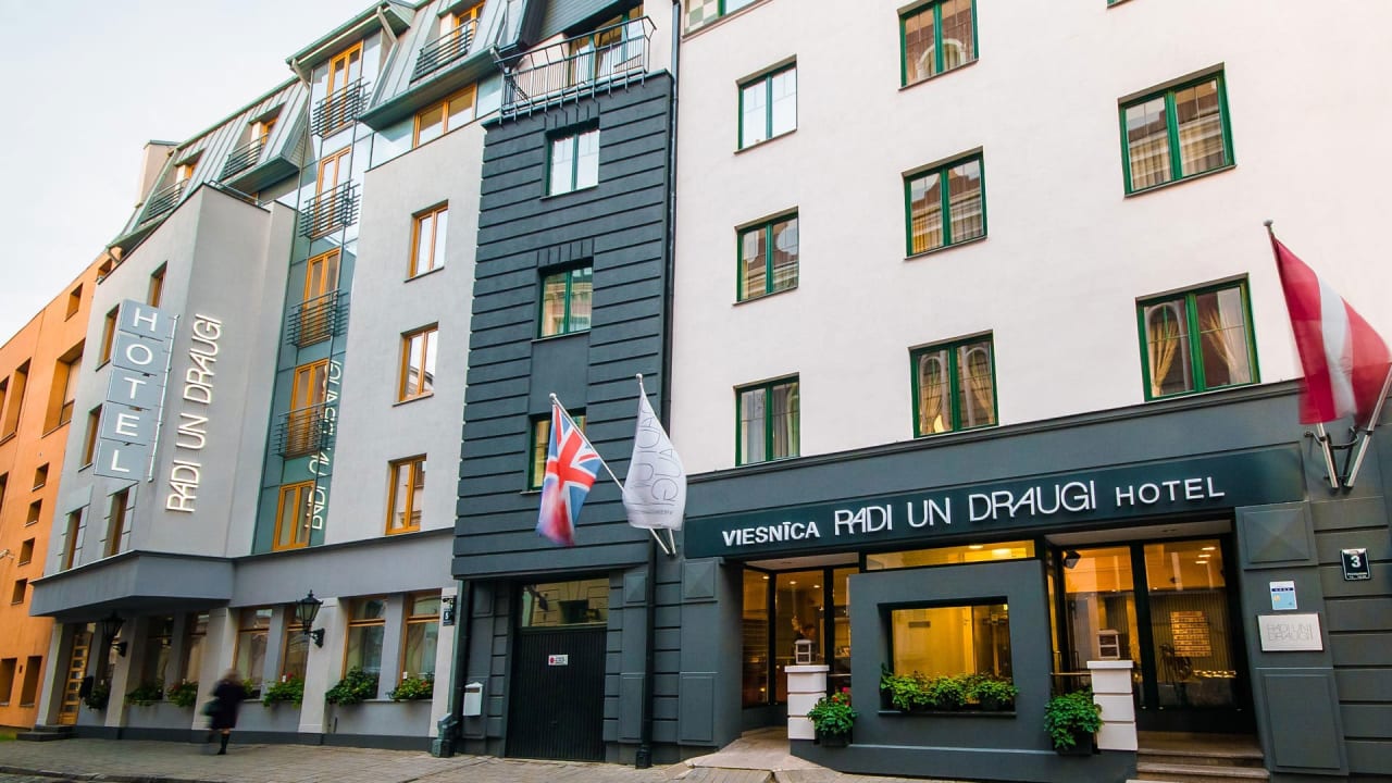 Außenansicht Hotel Radi un Draugi