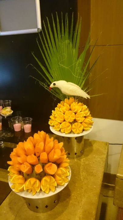 Essbare Deko Saturn Palace Resort Hotel