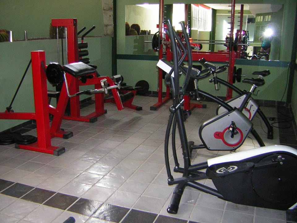 Fitnessraum Suites & Villas by Dunas