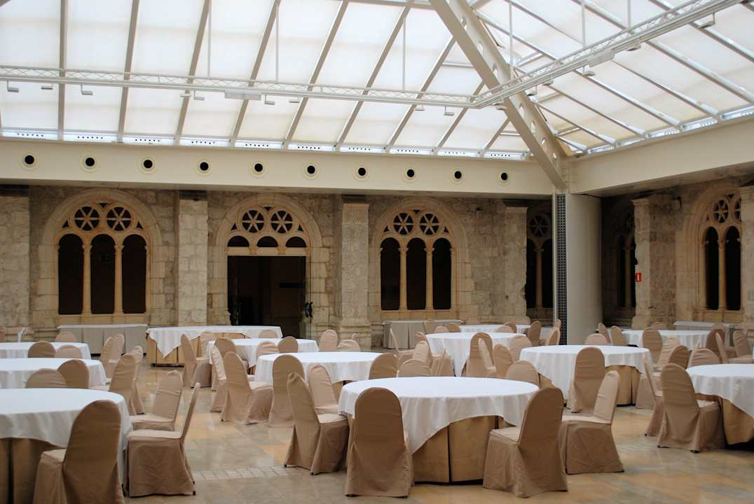 Salone NH Collection Palacio de Burgos