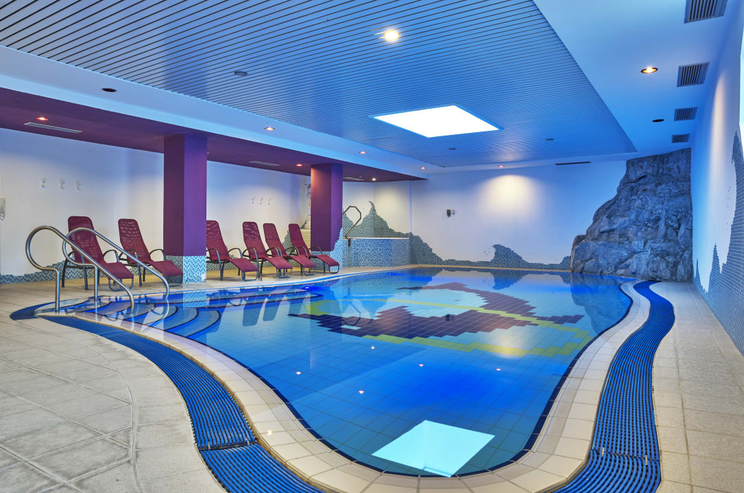 Pool Zur Post Wellness- und Sporthotel