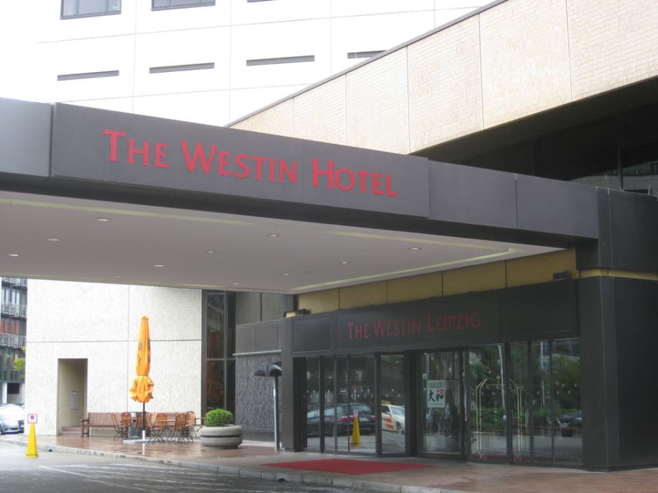 Eingang von außen Hotel The Westin Leipzig