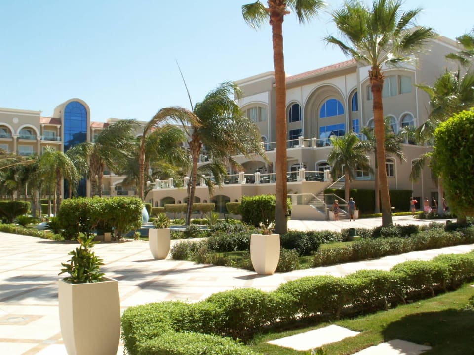 Widok z pokoju Premier Le Reve Hotel & Spa