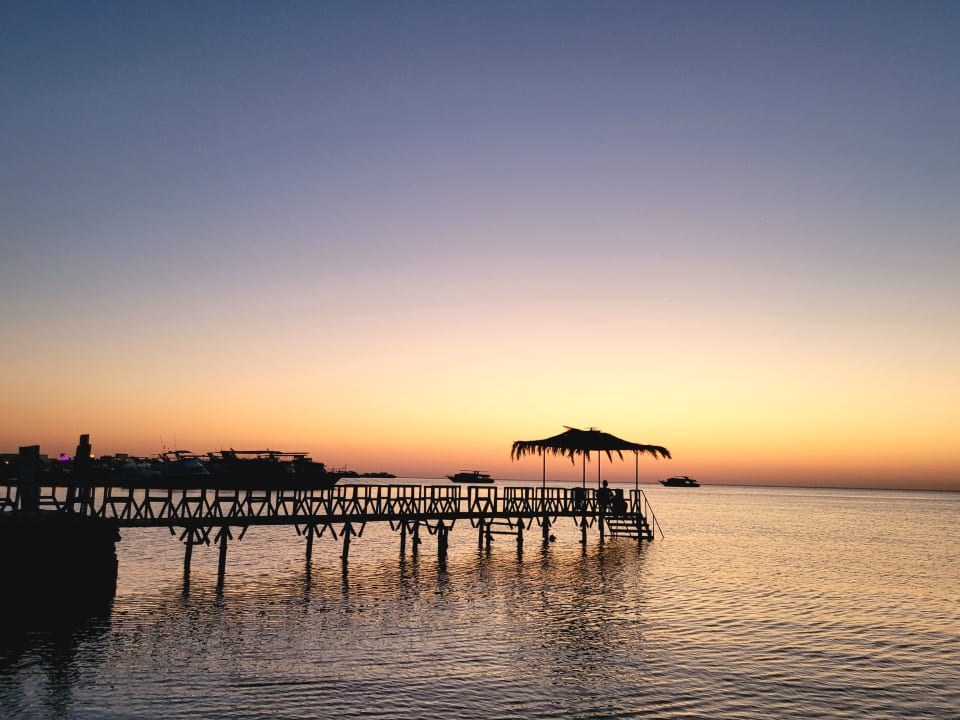 Strand Menaville Safaga