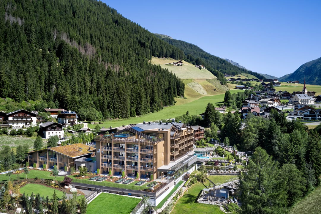 Außenansicht Hotel Quelle Nature Spa Resort