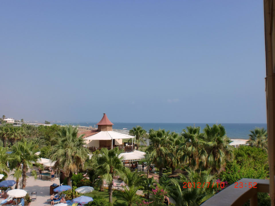 Seitlicher Meerblick vom Zimmer Bella Resort & Spa