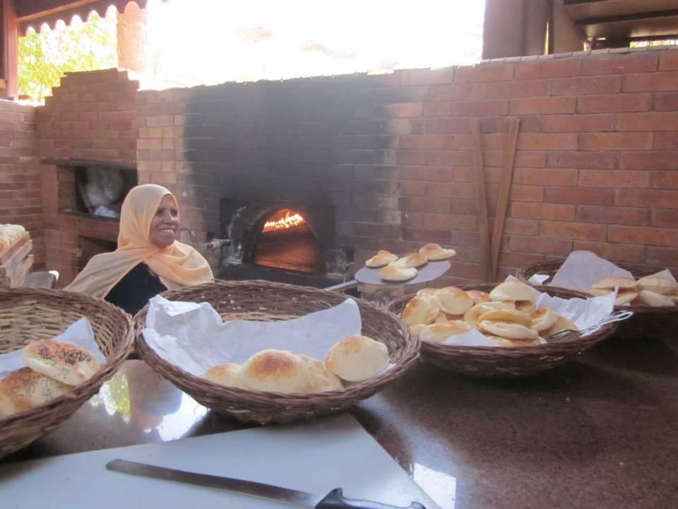 Mittags werden die Fladen frisch gemacht Utopia Beach Club