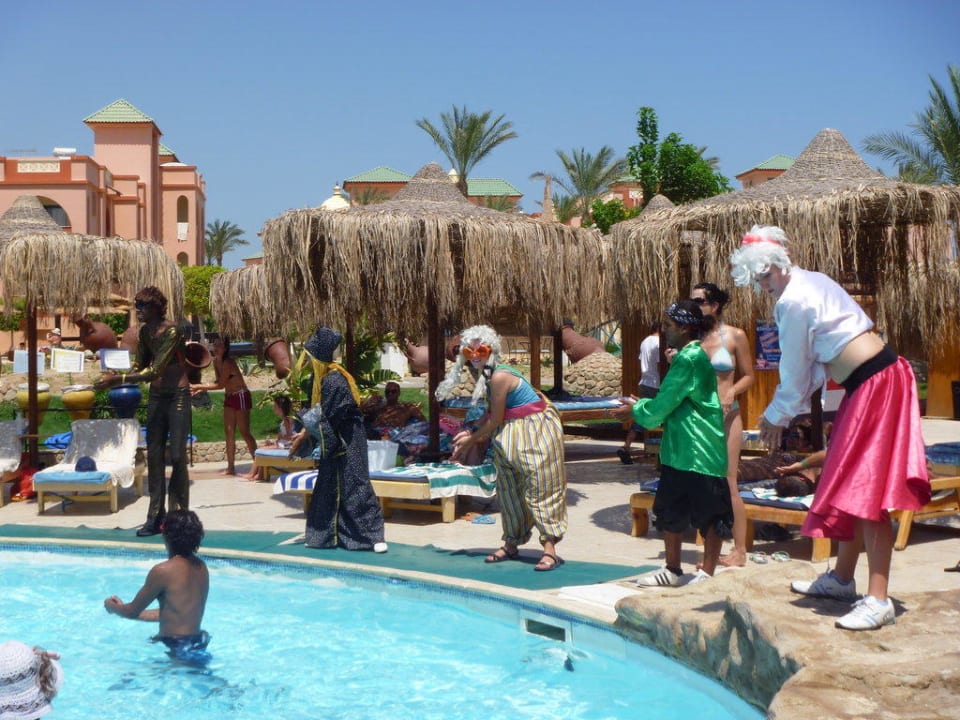 Clubtanz zu Mittag Pickalbatros Aqua Park Resort - Hurghada