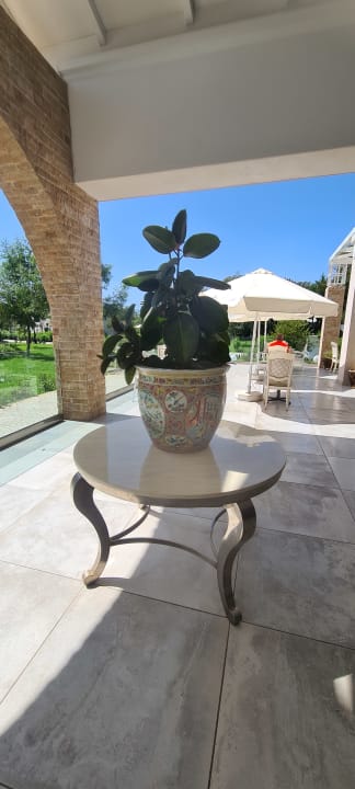 Gastro Sandy Villas Resort