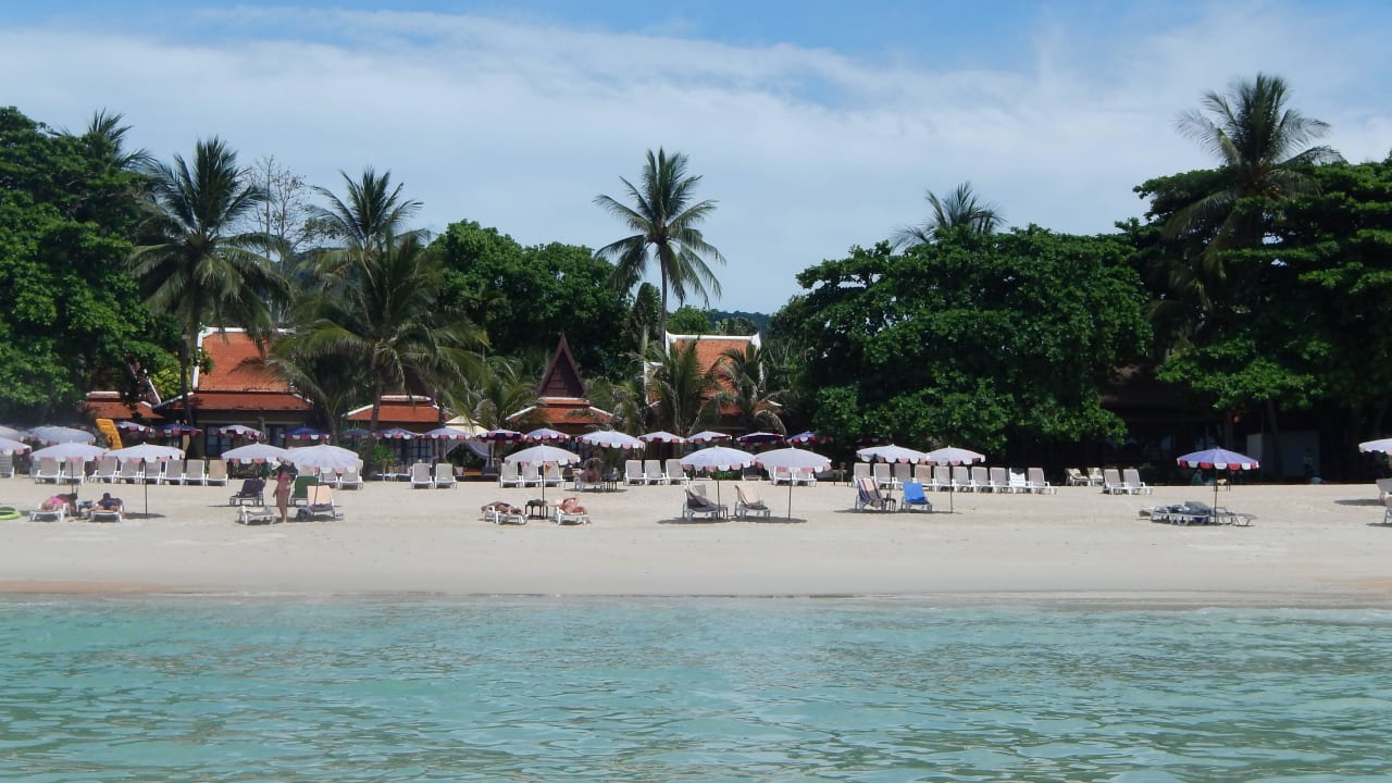 Blick vom Wasser aus The Fair House Beach Resort