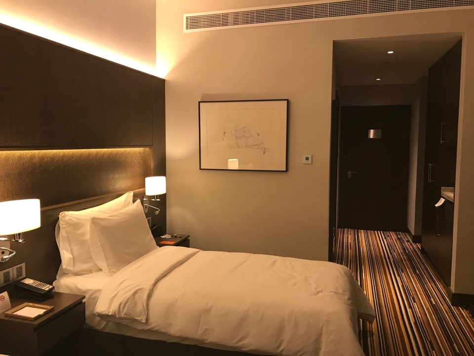 Zimmer Naumi Hotel Dubai
