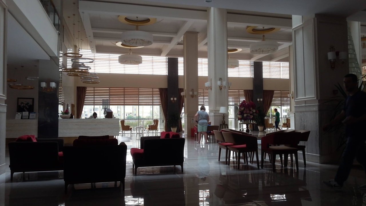 Die Lobby Hotel Royal Garden Beach