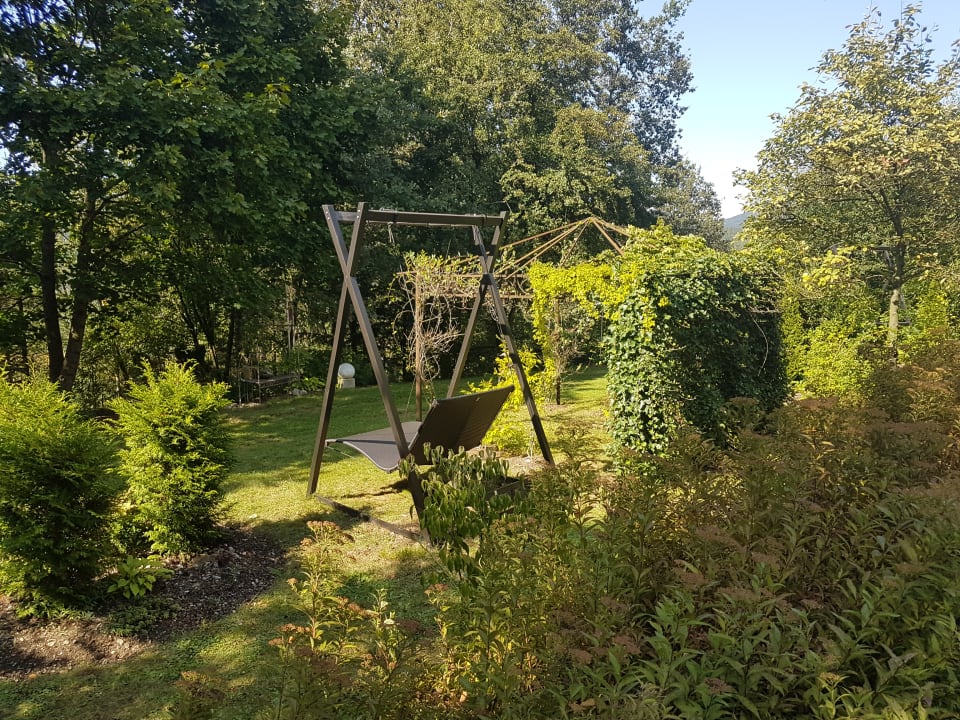 Gartenanlage Spirit & SPA Hotel Birkenhof am Elfenhain