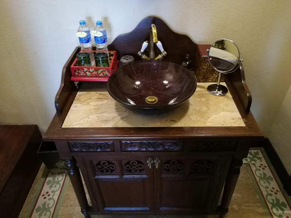 Zimmer Hotel The Puripunn