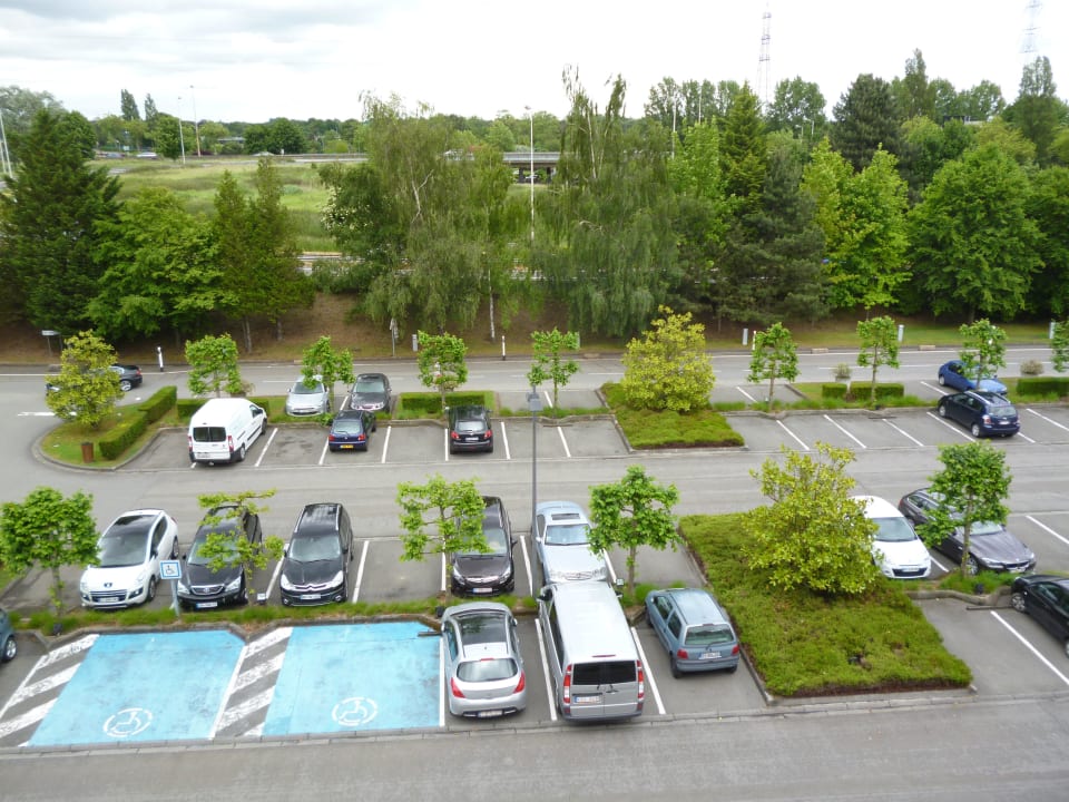 Parkplatz Hotel Mercure Lille Métropole