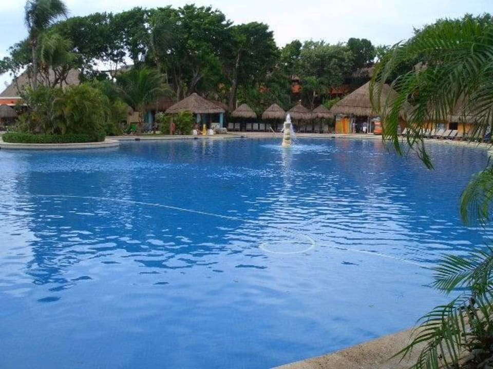 Pool Iberostar Waves Quetzal