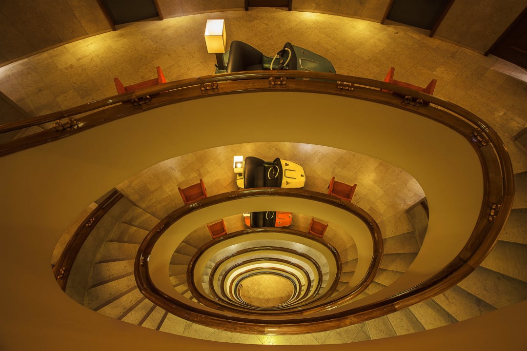 Art Deco Stairs Hotel Residencial Pao de Acucar