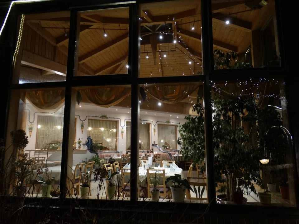 Restauranteinblick Naturhotel Molzbachhof