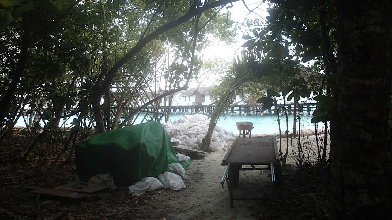 Leider nicht so schöne Ecken NH Collection Maldives Reethi Resort