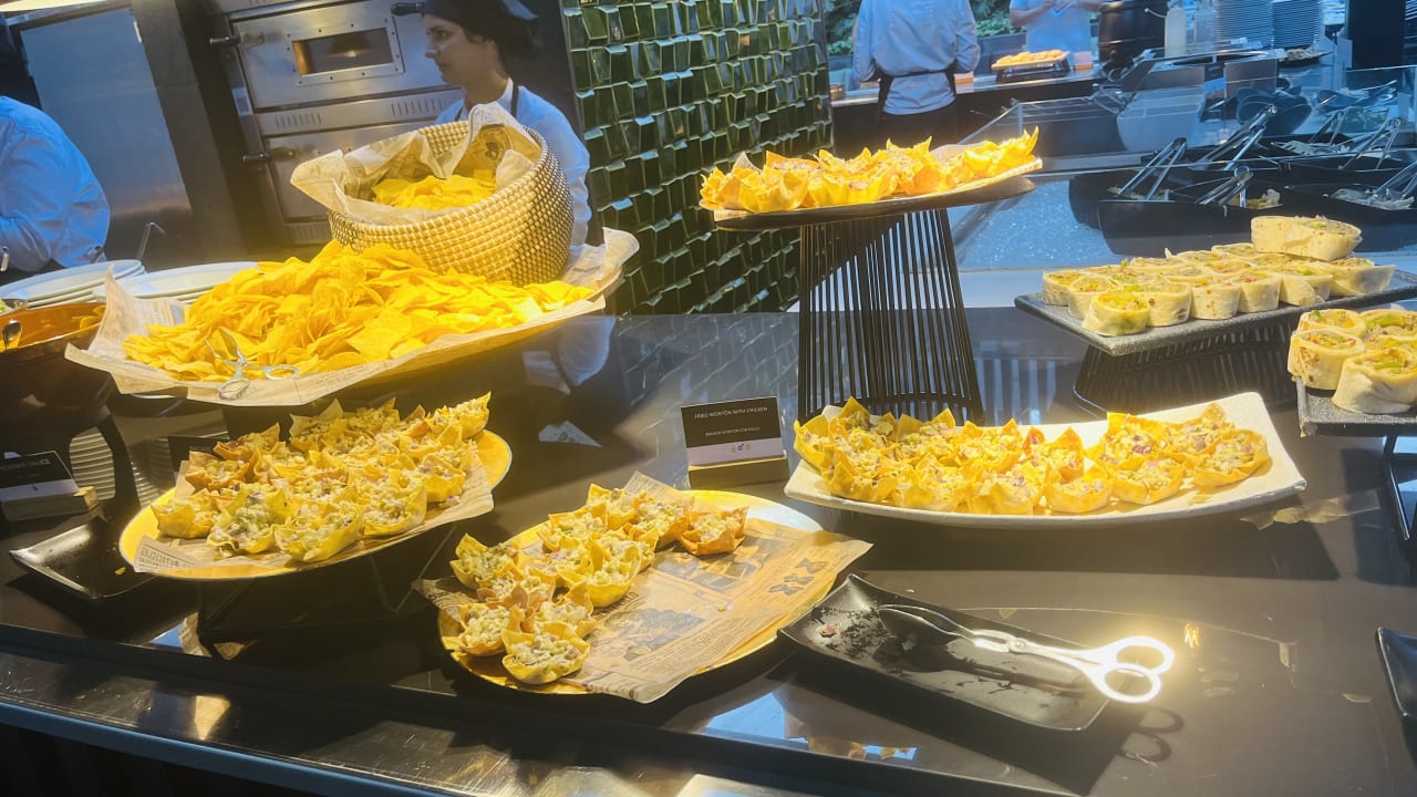 Gastro Salobre Hotel Resort & Serenity