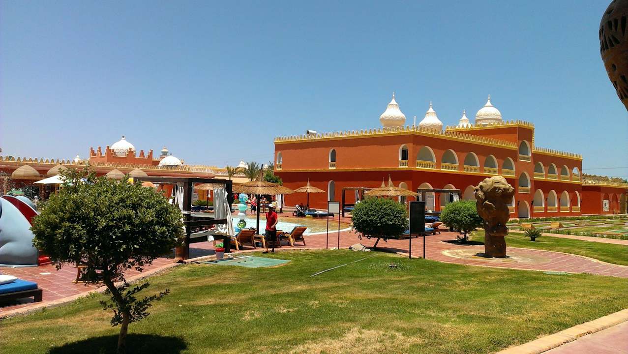 Widok z pokoju Pickalbatros Alf Leila Wa Leila Resort - Neverland Hurghada