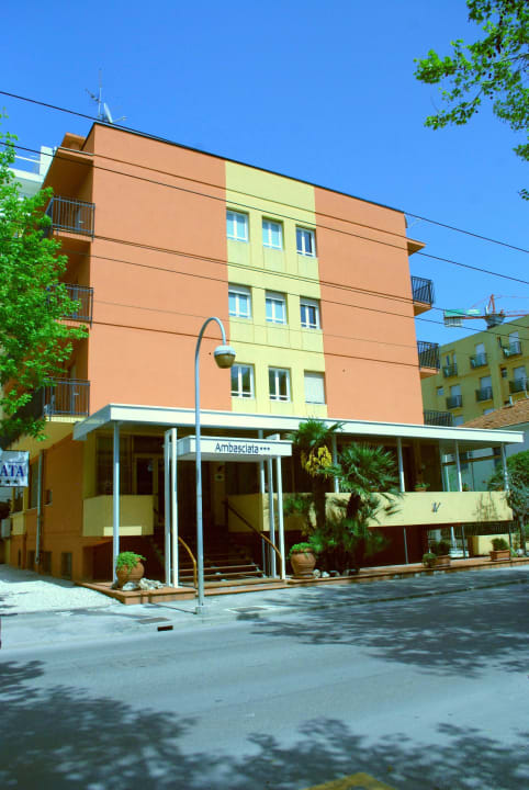 Vista esterna Hotel Ambasciata
