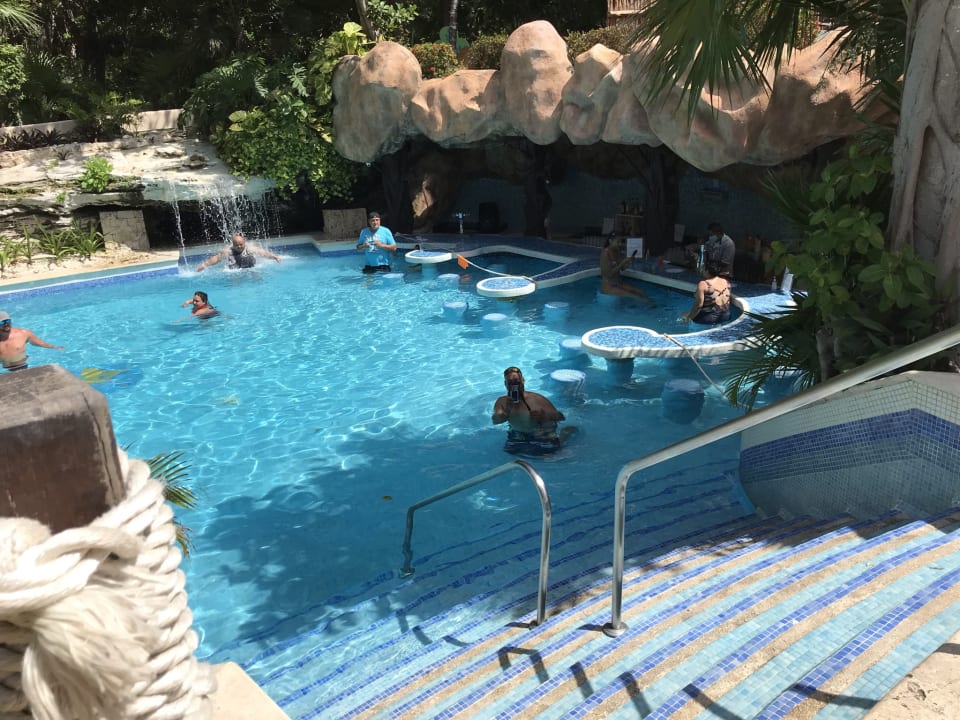 Gastro Iberostar Waves Tucan