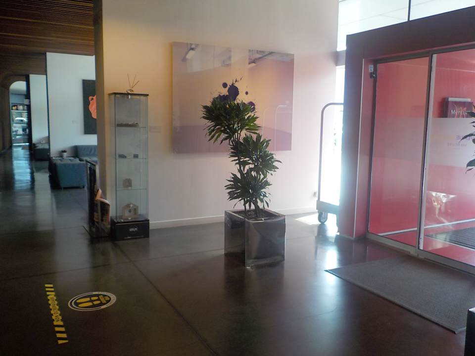Lobby Mercure Nerocubo Rovereto