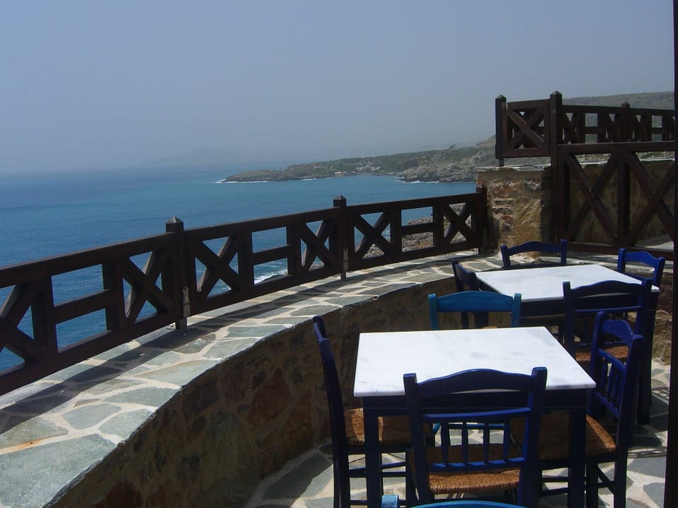 Essen mit traumhaftem Ausblick Hotel Kalithea Horizon Royal