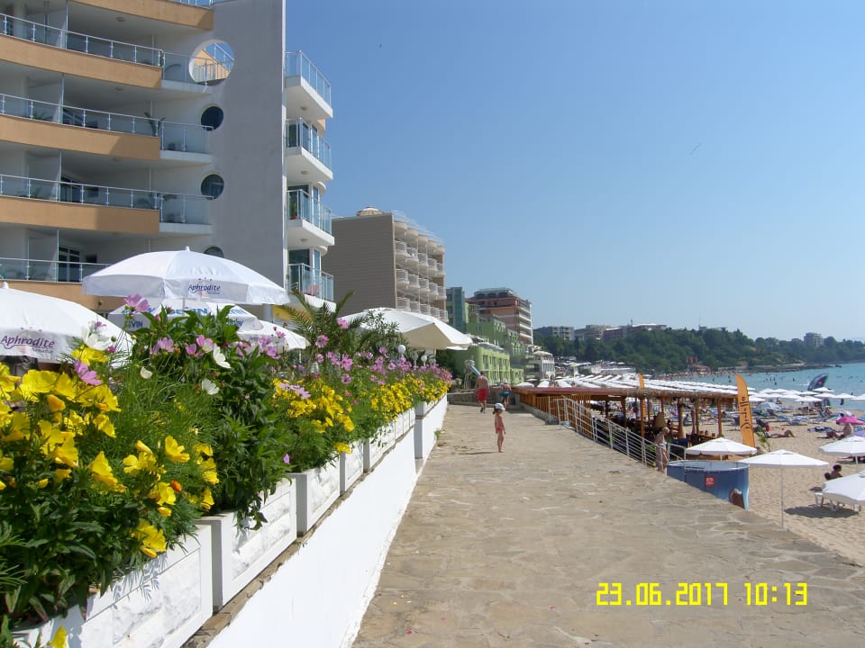 Strand Hotel Bilyana Beach