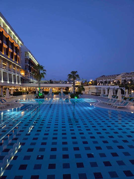 Außenansicht Diamond De Luxe Hotel & Spa