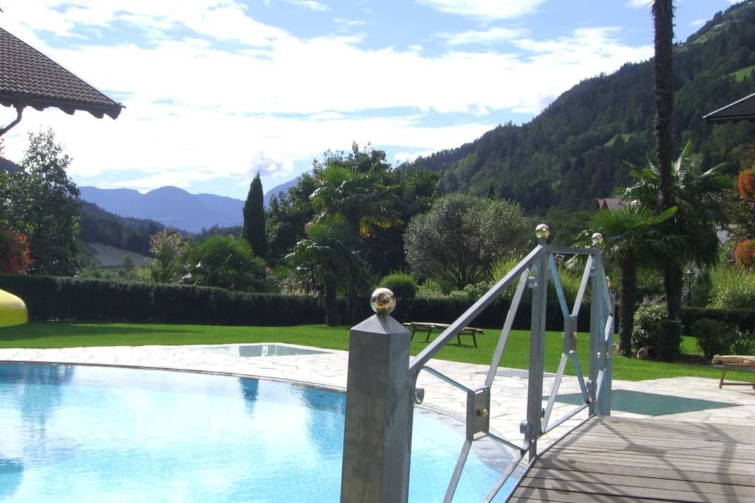 Pool  STROBLHOF Active Family SPA Resort