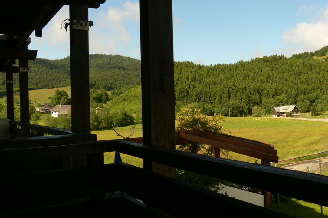Balkon Aussicht. Hotel Landgasthof Bergblick