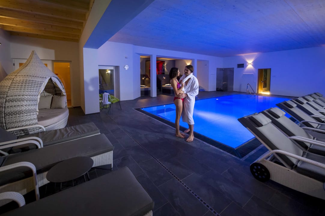 Pool Thula Wellnesshotel Bayerischer Wald