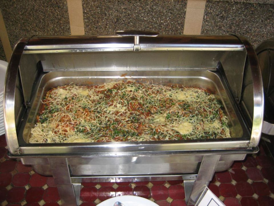 Mittag und Abendessen Nachtisch und Hauptgang  Best Western Odyssee Park Hotel