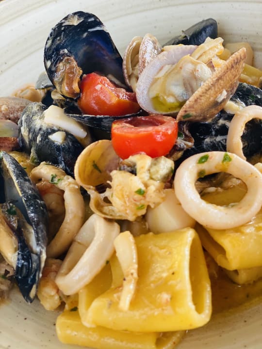 Gastro Supreme Hotel