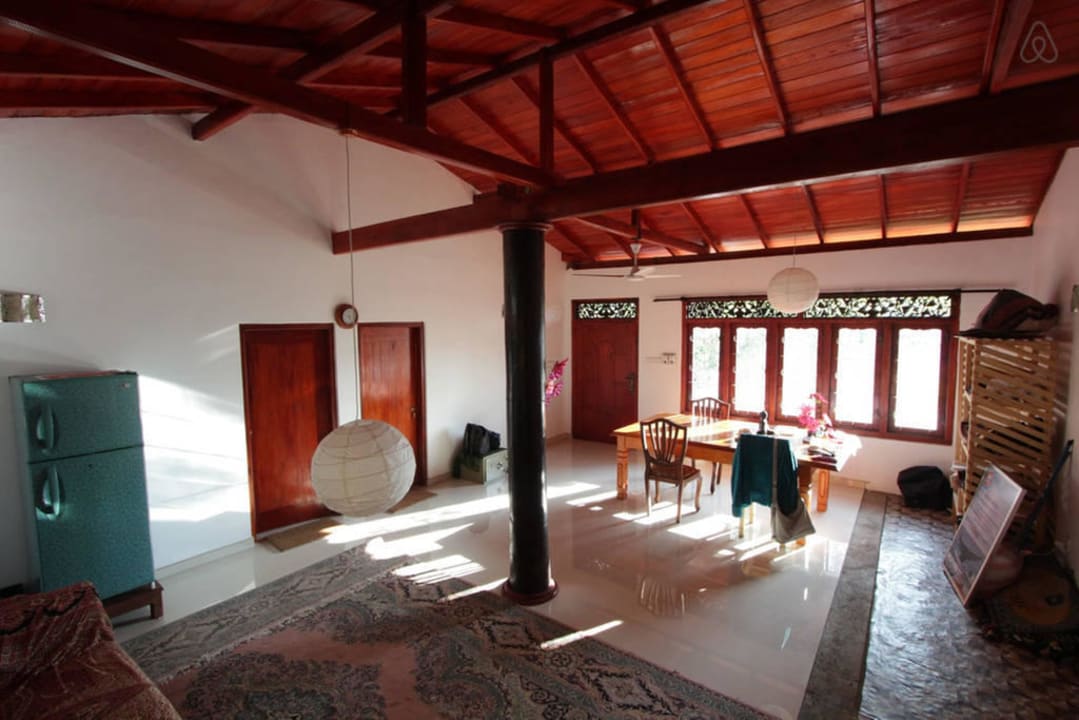 Blick in den Aufenthaltsraum Villa Vollmond