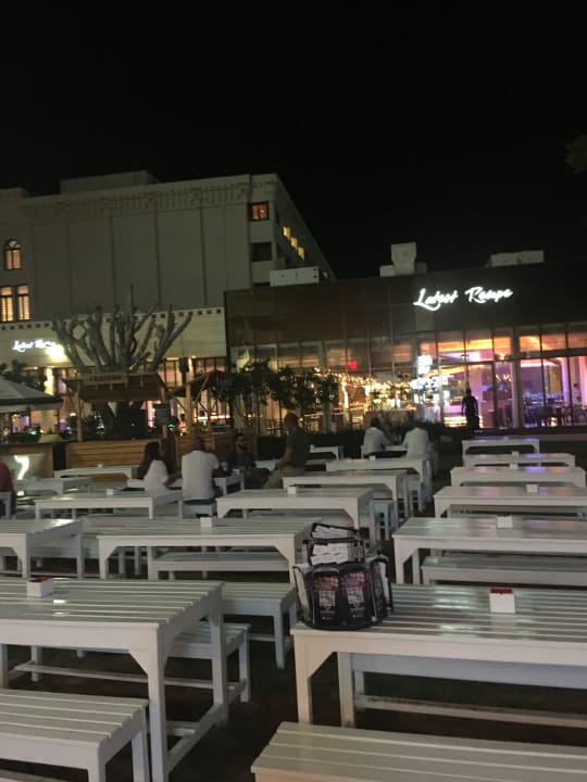 Restaurant Le Meridien Abu Dhabi Resort