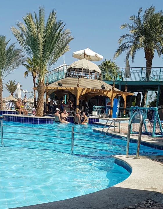 Pool mit Poolbar Bella Vista Resort Hurghada
