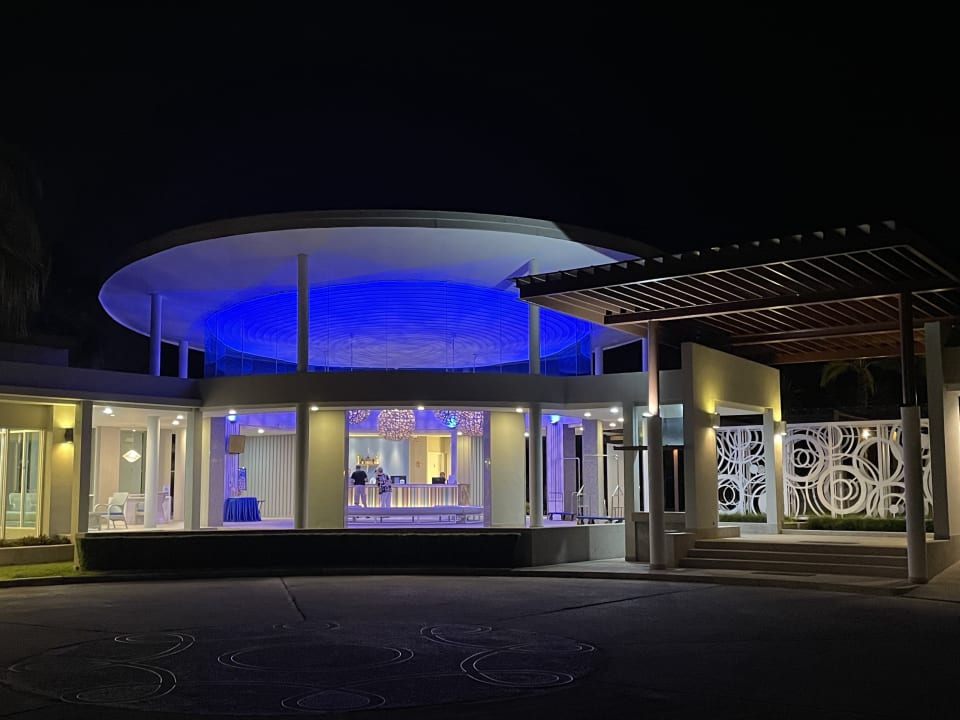 Lobby The Waters Khao Lak by Katathani