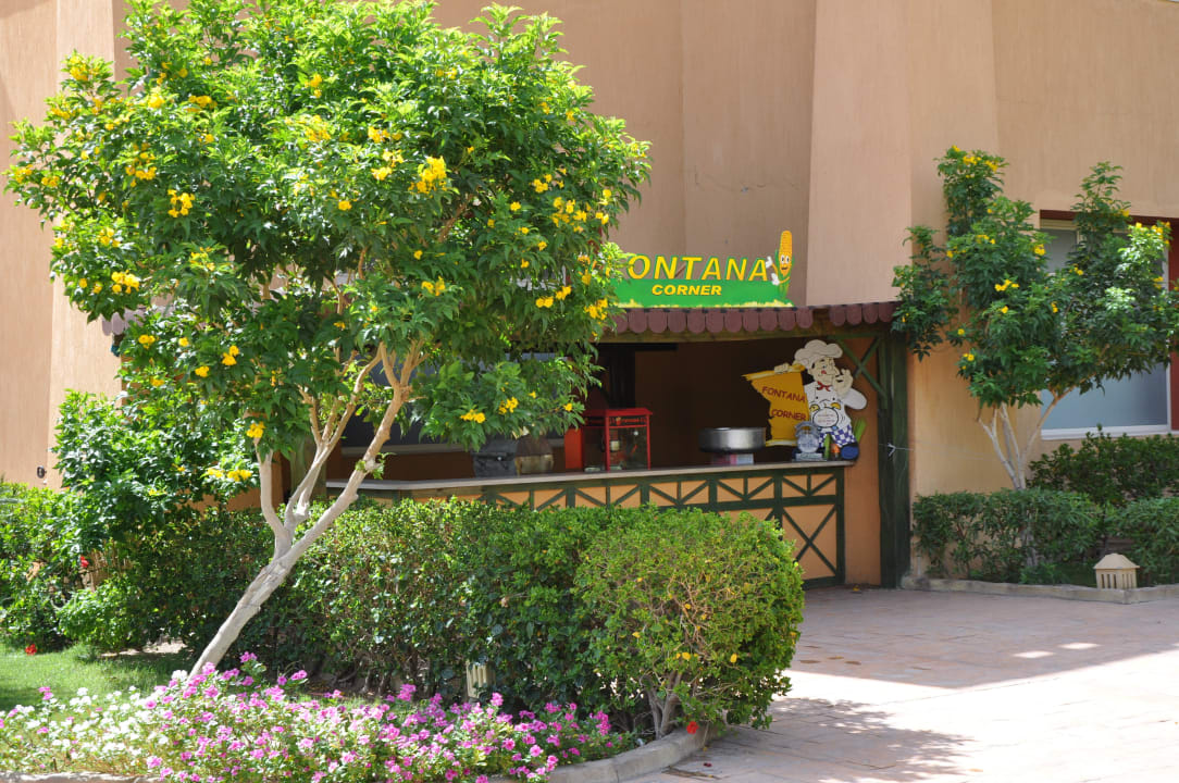 Bar z lodami i cukrową watą Rehana Royal Beach Resort Aqua Park & Spa