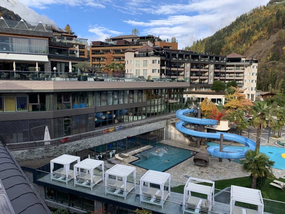 Pool Quellenhof Luxury Resort Passeier