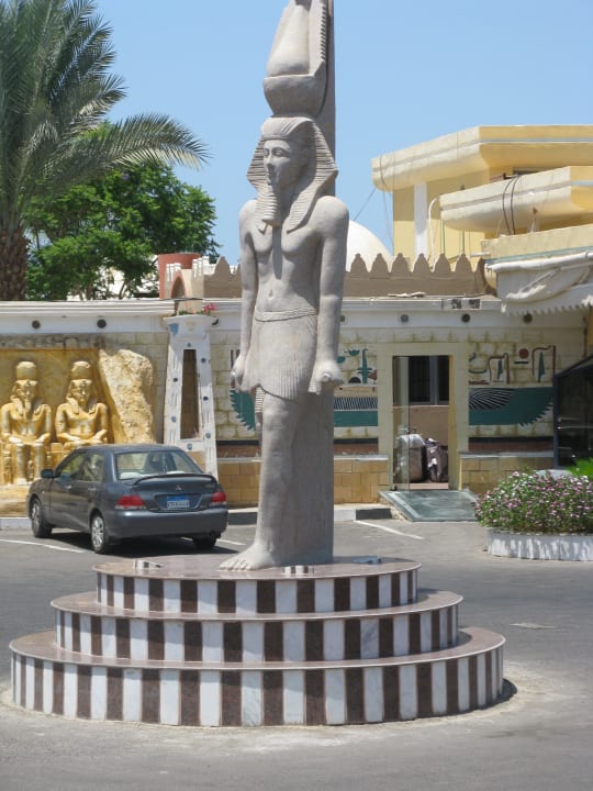 Eingang Mirage Bay Resort & Aqua Park