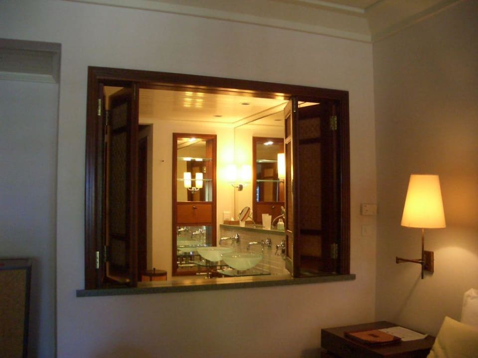 Bad Constance Belle Mare Plage