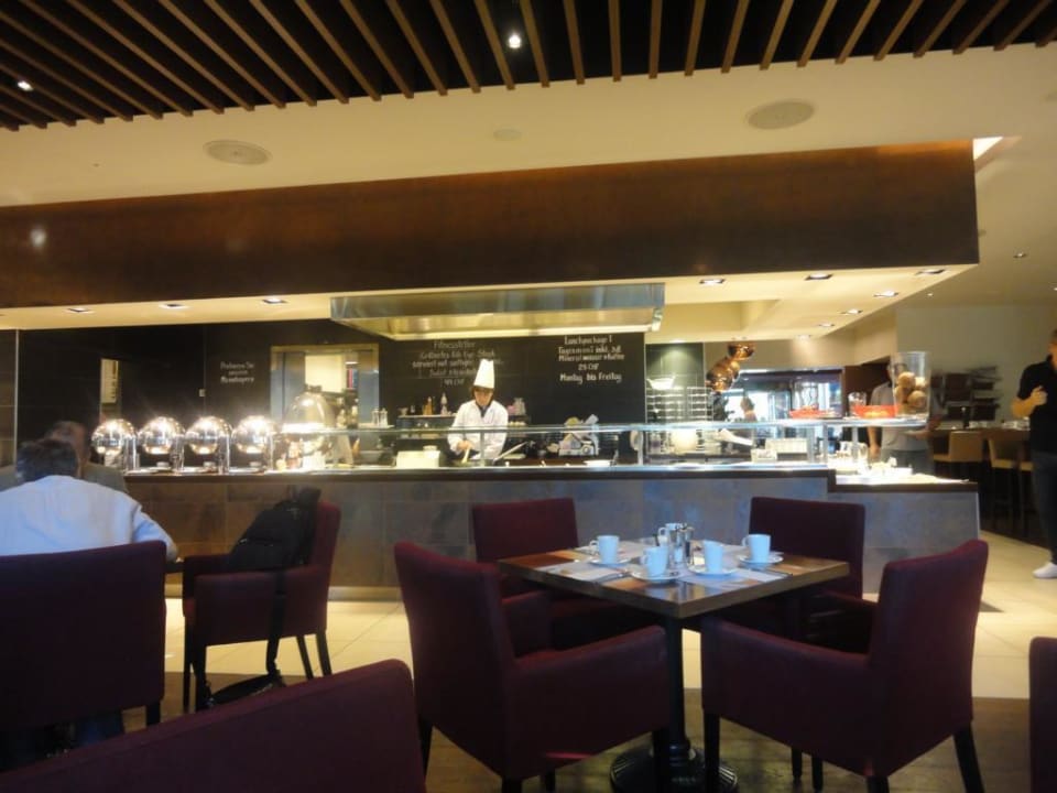 Mövenpick Hotel Zürich-Airport Mövenpick Hotel Zürich-Airport