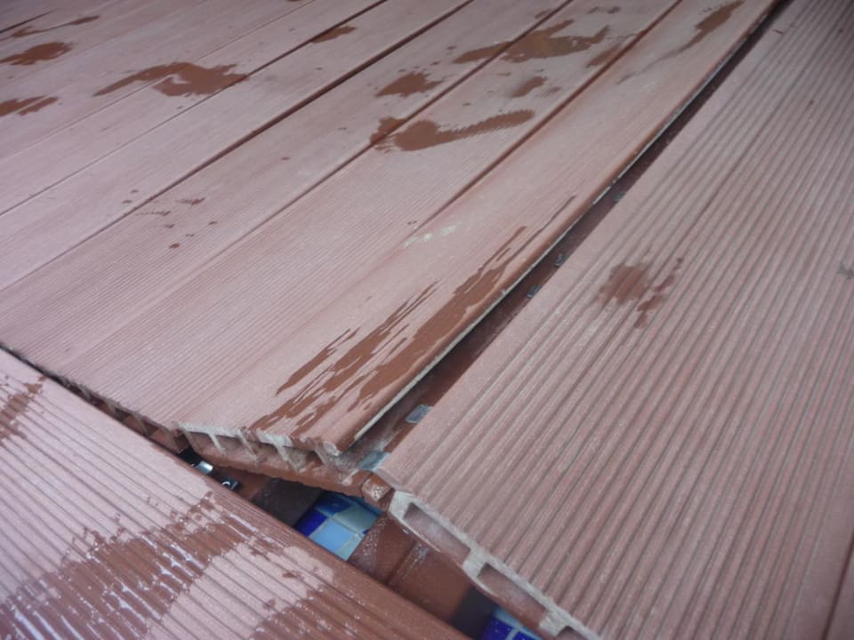 Indoorpool mit kaputten Boden db San Antonio Hotel + Spa