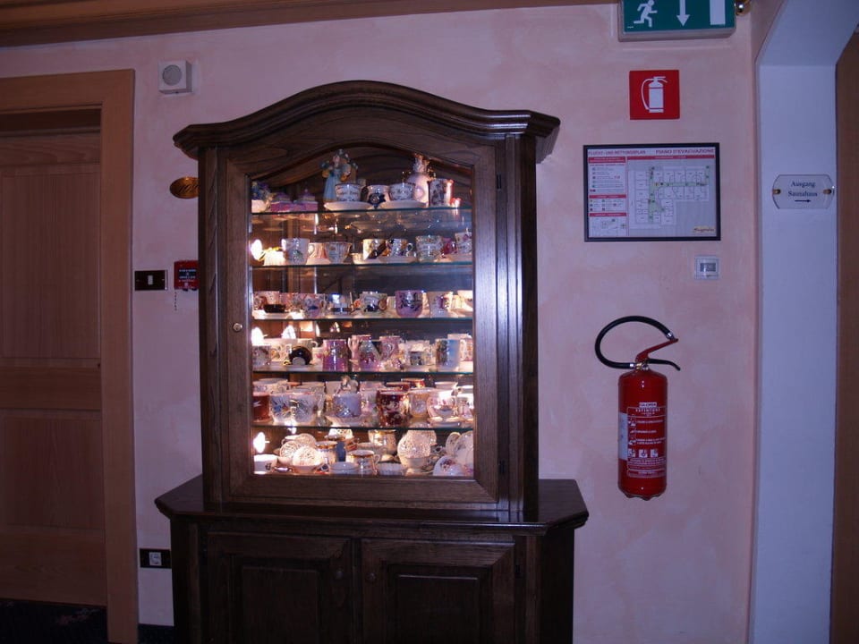 schönes Detail, ein Schaukasten Hotel Burgfrieden